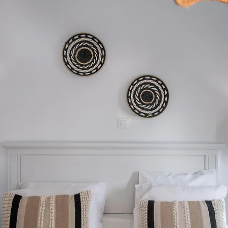 Cavos Paros Two-bedroom With Private Pool & Jacuzzi