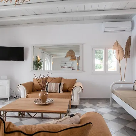 펜션 Cavos Paros Two-bedroom With Private Pool & Jacuzzi Alikí