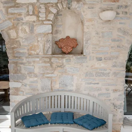 펜션 Cavos Paros Two-bedroom With Private Pool & Jacuzzi Alikí