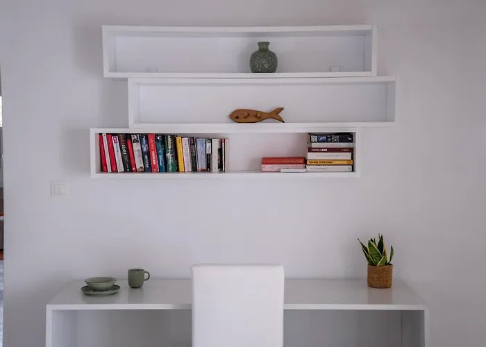 Hébergement de vacances Cavos Paros Two-bedroom With Private Pool & Jacuzzi *