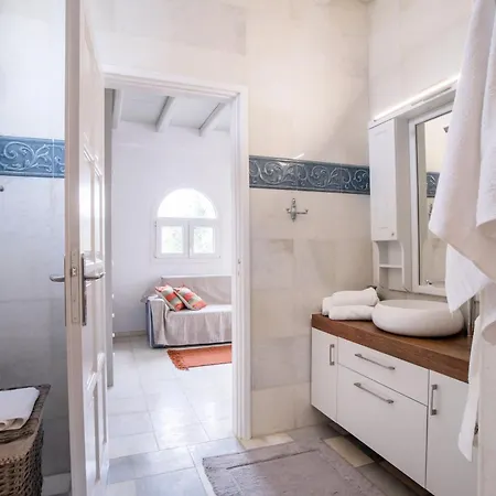 Holiday home Cavos Paros Two-bedroom With Private Pool & Jacuzzi