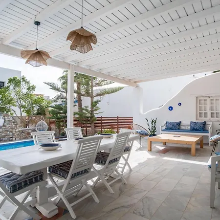 Cavos Paros Two-bedroom With Private Pool & Jacuzzi Holiday home