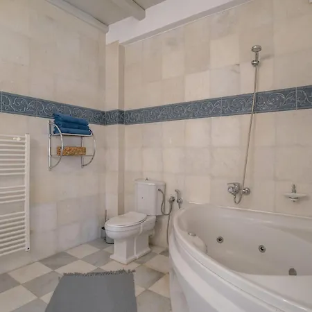 Holiday home Cavos Paros Two-bedroom With Private Pool & Jacuzzi