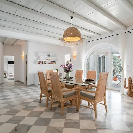 Cavos Paros Two-bedroom With Private Pool & Jacuzzi Aliki (Paros)