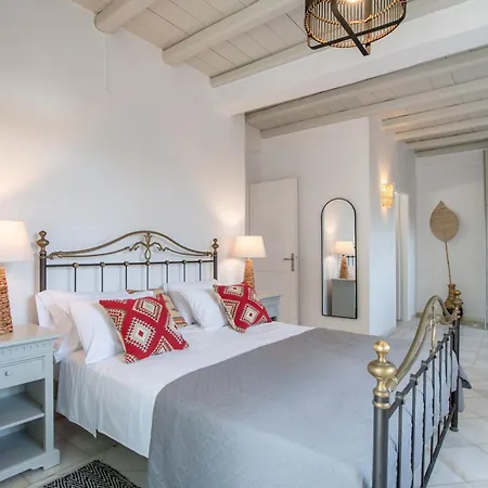 Cavos Paros Two-bedroom With Private Pool & Jacuzzi * Aliki (Paros)