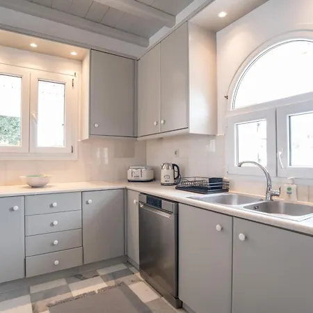 Cavos Paros Two-bedroom With Private Pool & Jacuzzi * Aliki (Paros)