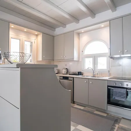 Cavos Paros Two-bedroom With Private Pool & Jacuzzi *